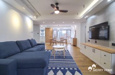 Modern new apt in Xujiahui M/L4/9